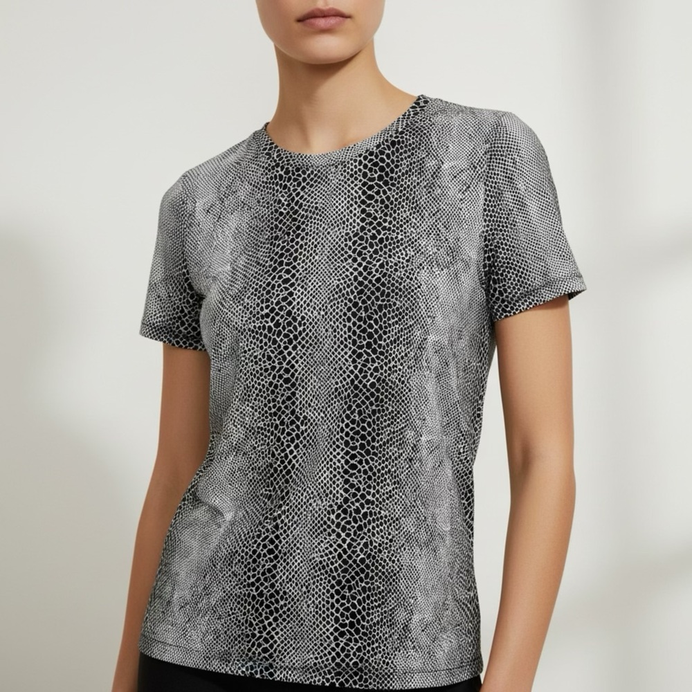 Michael Kors Beaded Logo Snake Pattern Stretchy size Small‎ T-Shirt Cotton